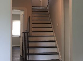 1135 Castleton Rd, Cleveland Heights, OH 44121