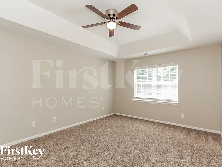 2816 Emerald Meadow Ln — Photo 9