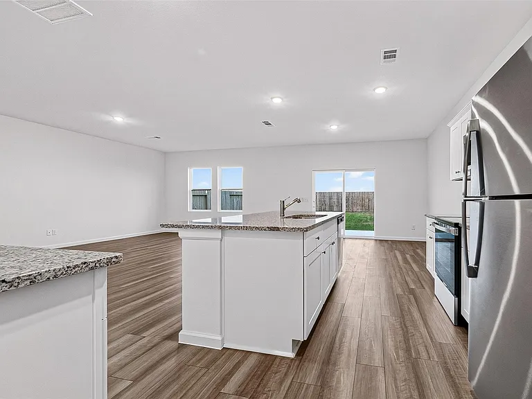8323 Vacek Crossing Way — Photo 21