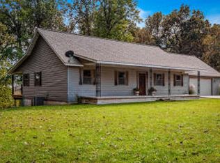 7373 Maxie Camp Rd E, Harrison, AR 72601