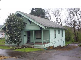 553 SE Rice Ave, Roseburg, OR 97470