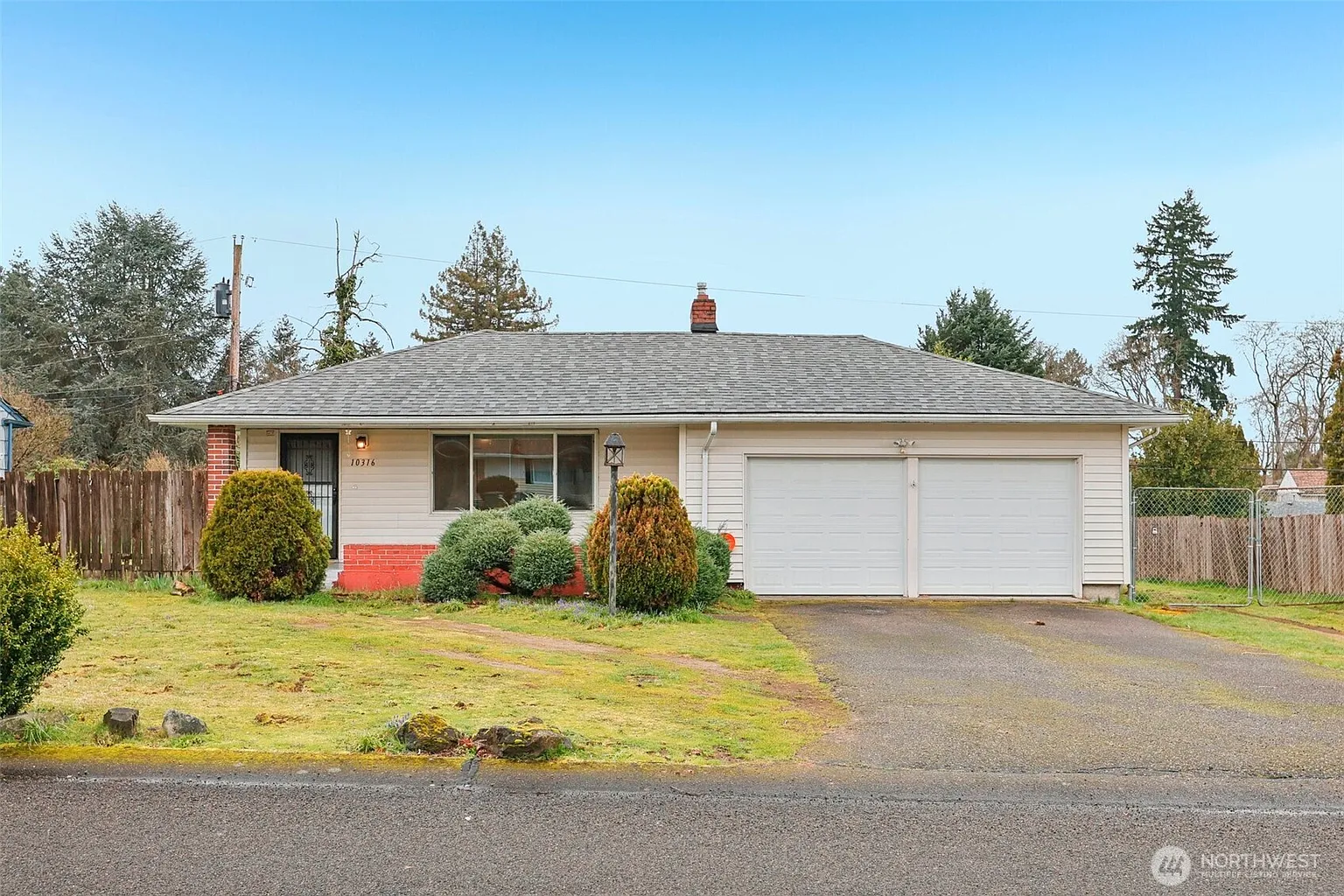 10316 Becker Drive SW photo 1