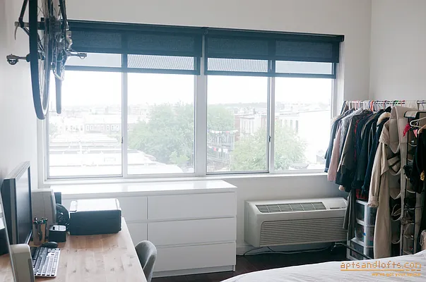 Rented by aptsandlofts.com | media 35