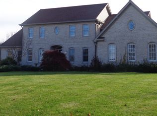 4740 Whippoorwill Dr, Hermitage, PA