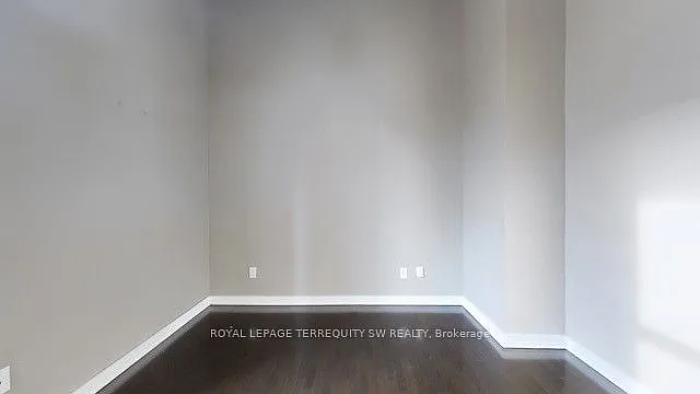135 Dalhousie St #405 — Photo 15