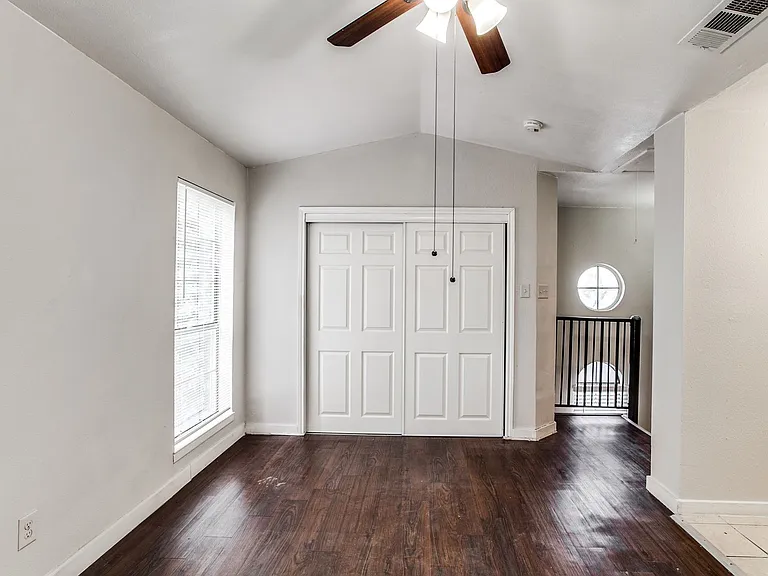5114 Bryan St — Photo 17
