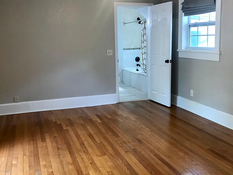 1150 Crescent Lake Dr — Photo 13