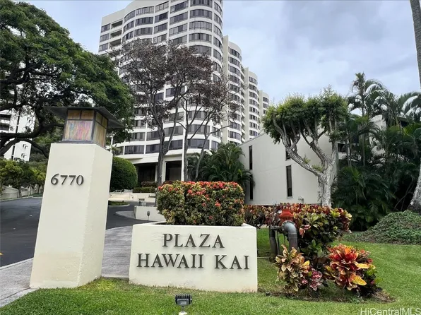 6770 Hawaii Kai Dr APT 3, Honolulu, HI 96825