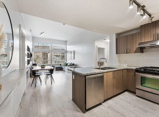 3156 Dayanee Springs Blvd #413, Coquitlam, BC