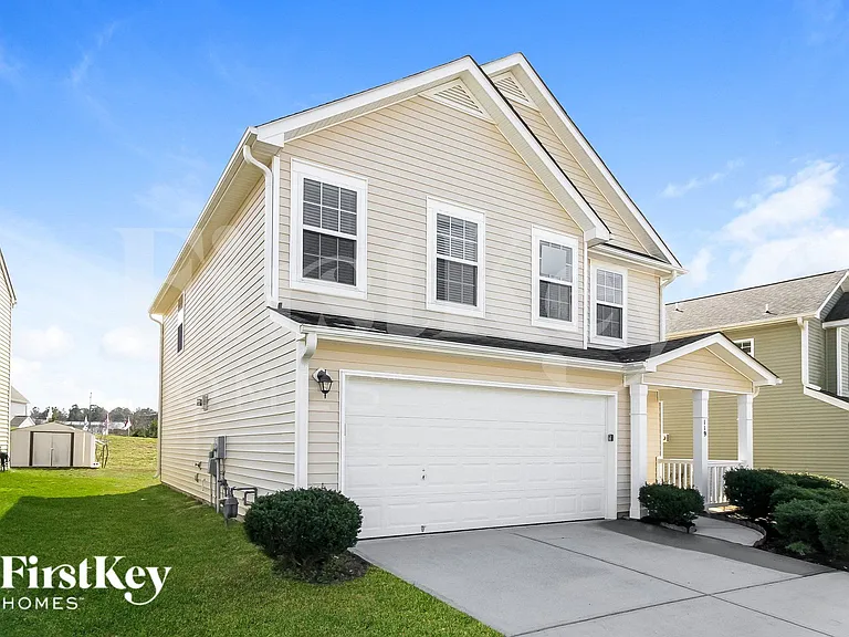 119 Habersham Ct — Photo 2