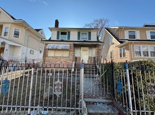 37 Wayne Ave, East Orange City, NJ 07018