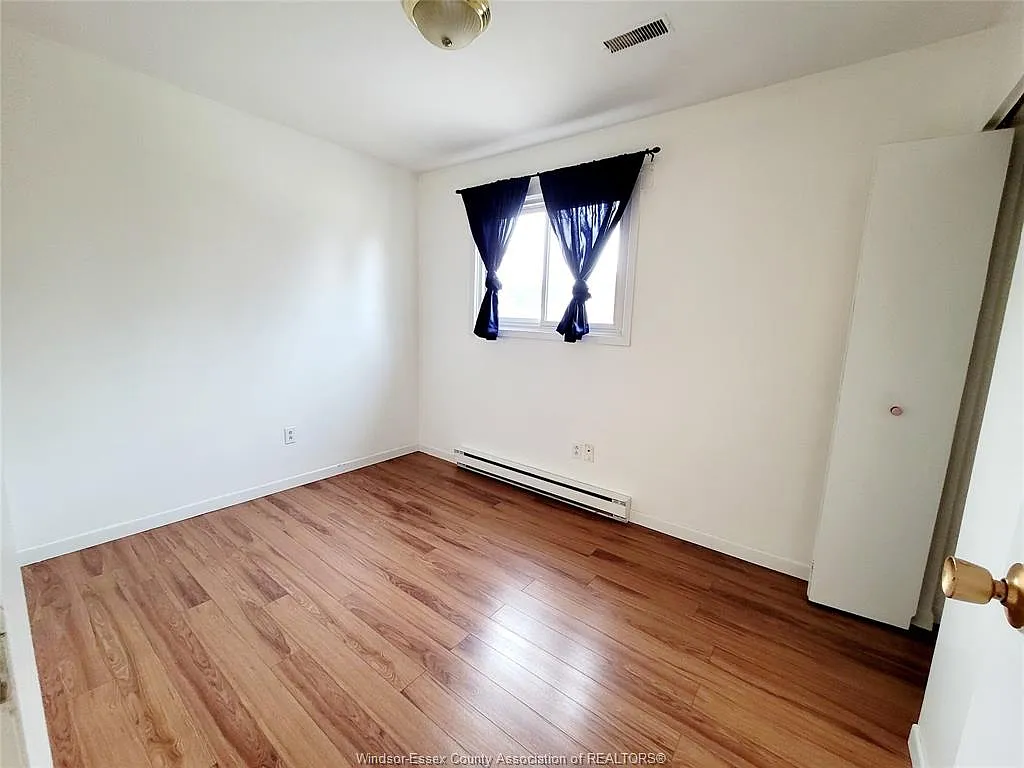 2 bed, $1,550 — Photo 3