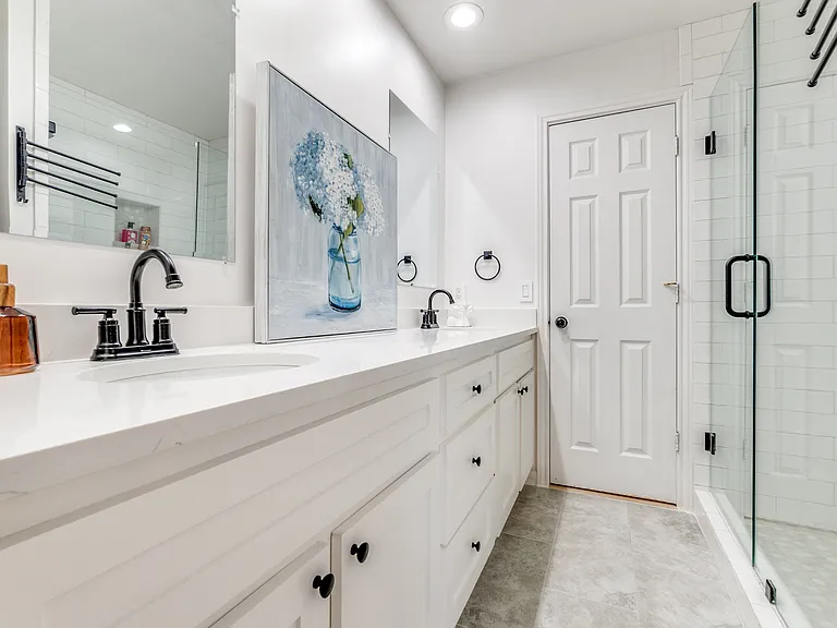 9130 Valley Chapel Ln — Photo 29