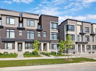 2614 Castlegate Cross, Pickering, ON L1X0H9