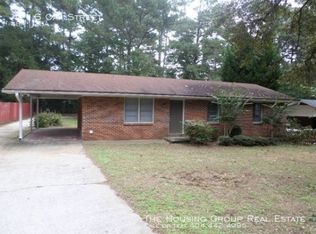 4716 Oak St, Ellenwood, GA