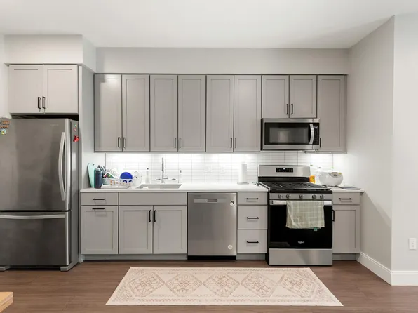 11-19 Walley St, Boston, MA