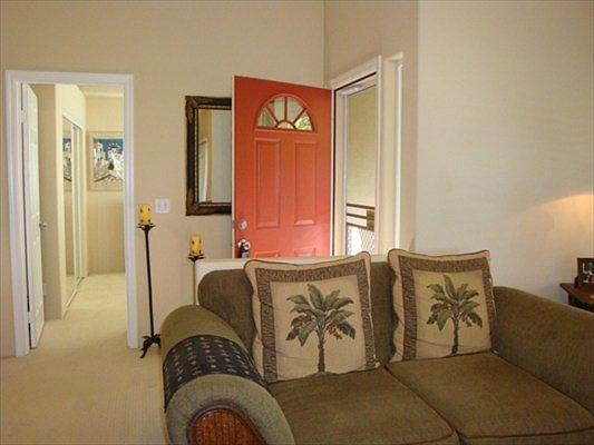 4th image of 77-6548 Hoolaupai St