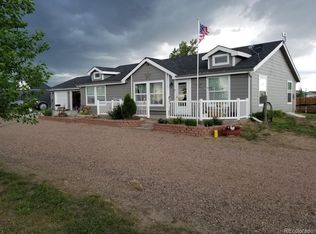 4 E Ranch Rd, Wiggins, CO 80654