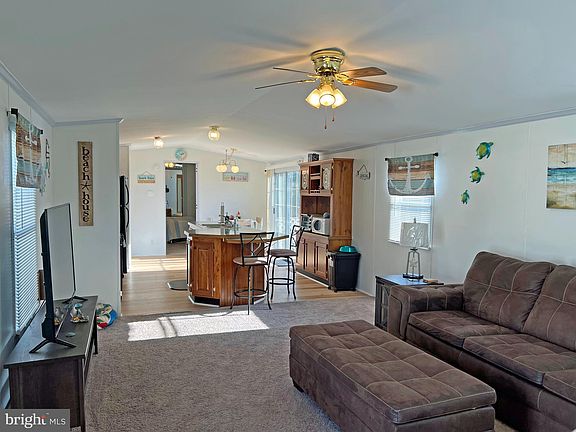 3rd image of 26021 Redwing Ln #A-9