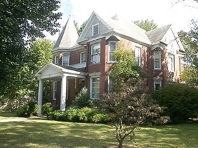 1st image of 601 E Thorn St