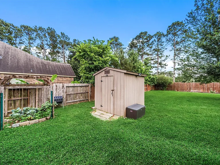 15311 Kenny Dr — Photo 30