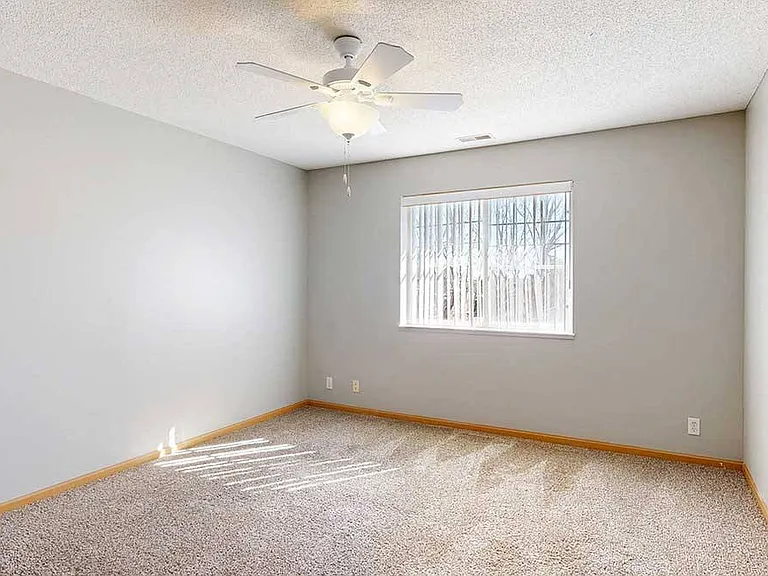 Northbrook Apartments — Photo 312