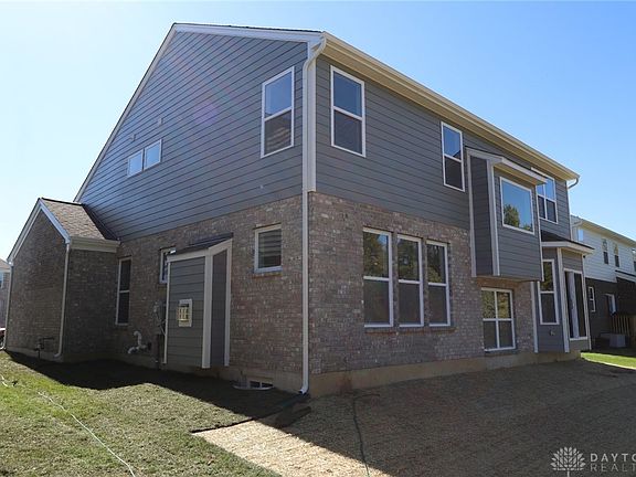 2nd image of 478 Carleton Dr #205