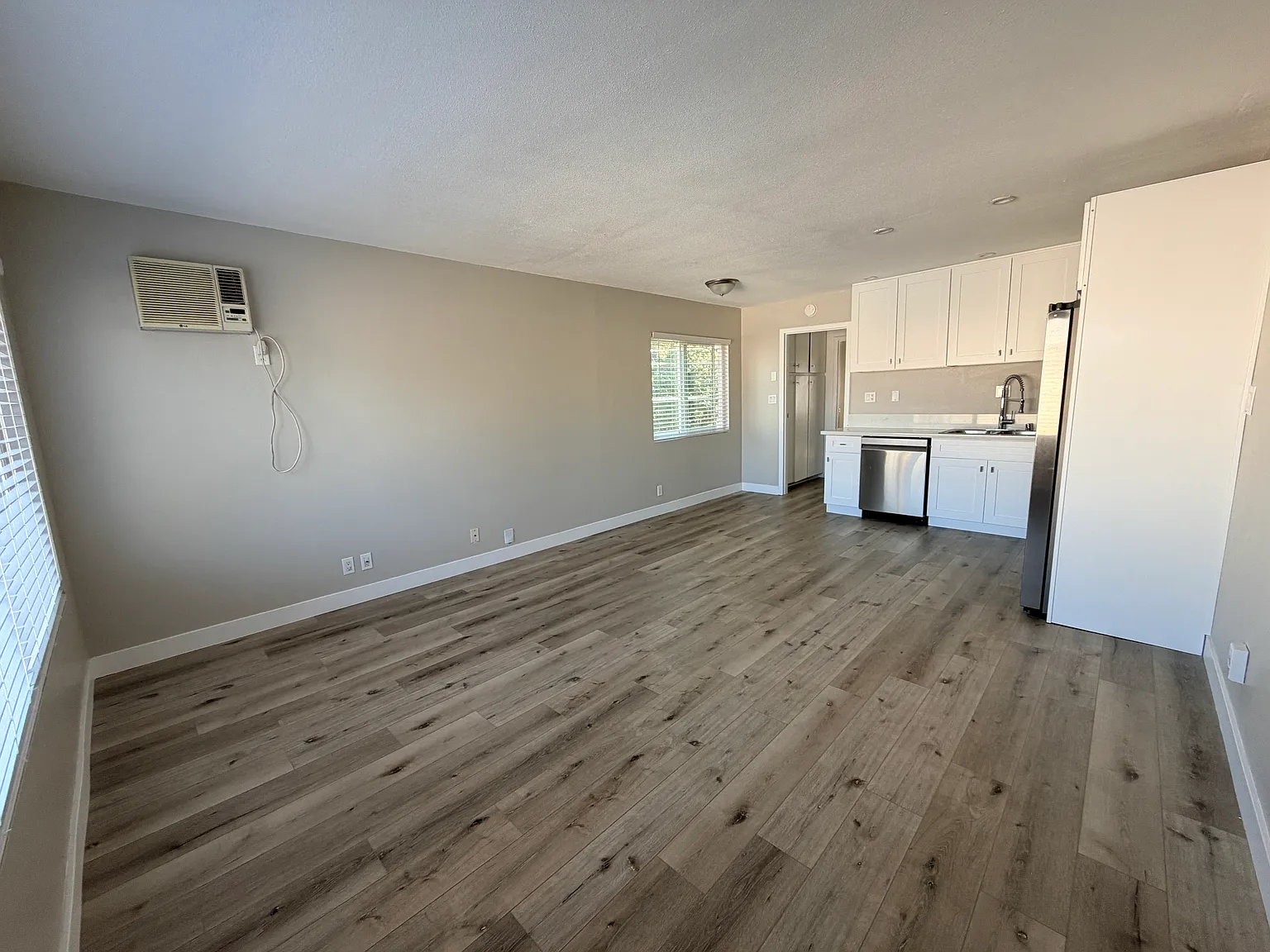 1 bed, 700 sqft, $2,195 — Photo 4