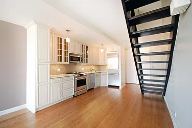 Rented by Mercedes Berk