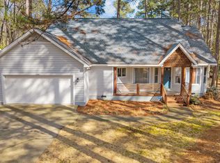 850 Burning Tree Rd, Pinehurst, NC 28374