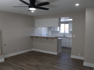 20380 Rimrock Rd APT 3, Apple Valley, CA 92307