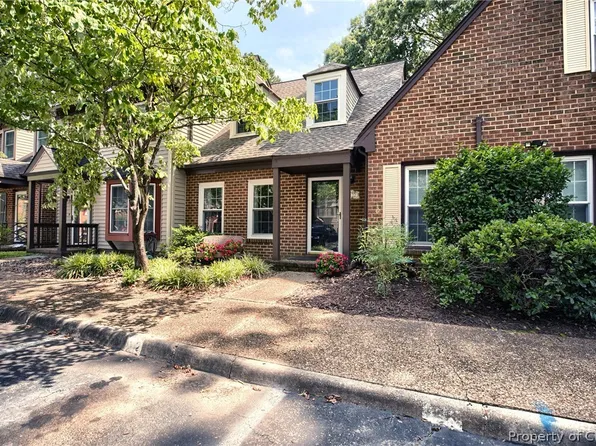 122 Sloane Pl, Newport News, VA 23606