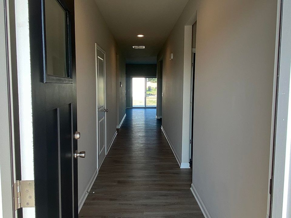 2634 S Greenleaf St, Wichita, KS 67210 Zillow