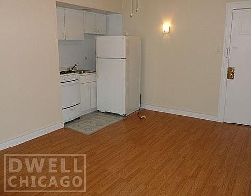 1st image of 6914 N Lakewood Ave #1
