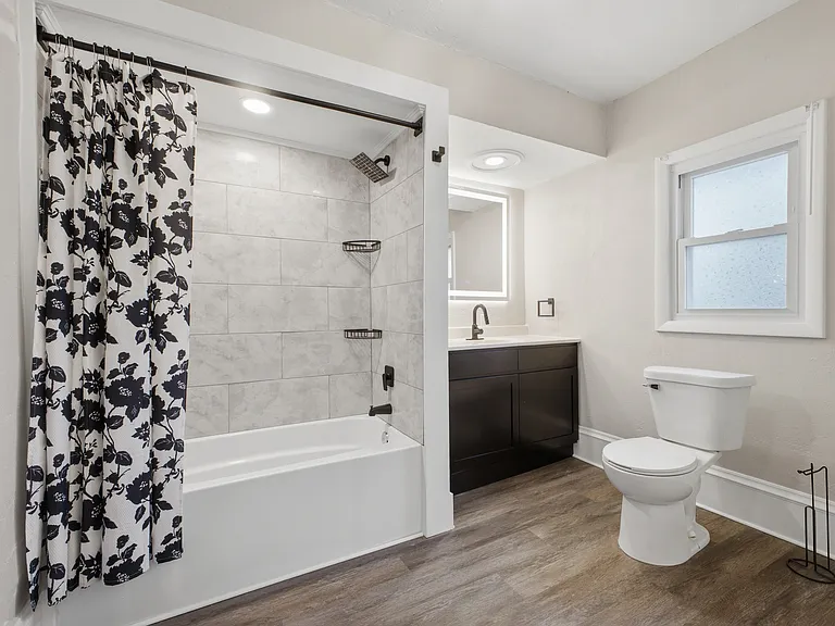 844 Harrison Ave — Photo 12