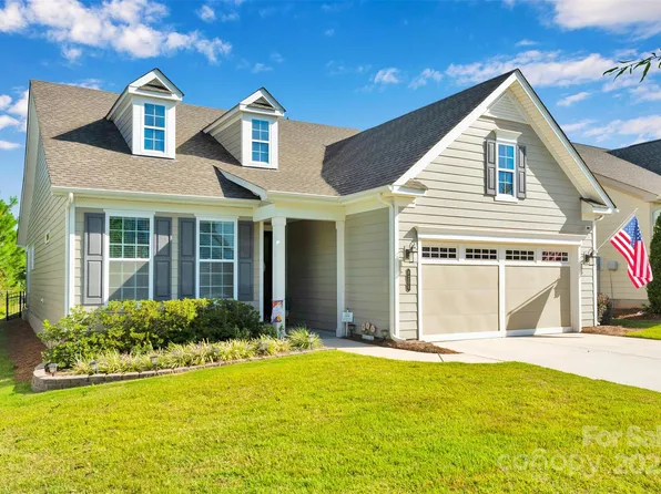 8206 Festival Way, Charlotte, NC 28215