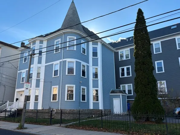 91-93 Calumet St, Roxbury Crossing, MA 02120