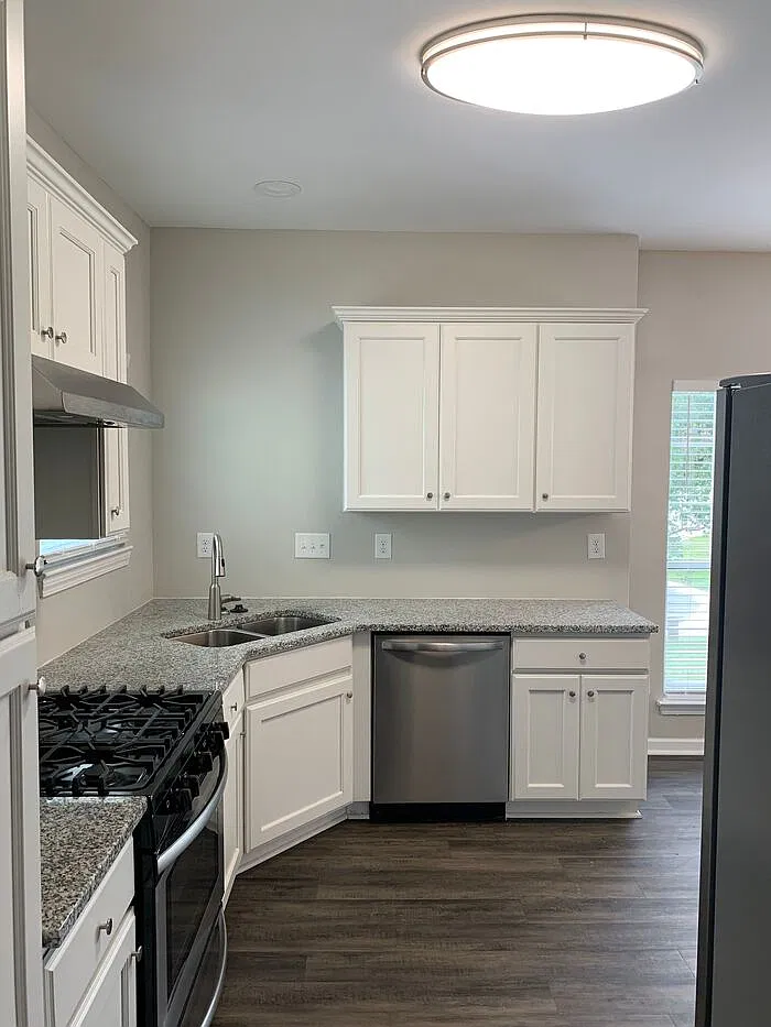 3 bed, 2.0 bath, 1710 sqft, $1,725 — Photo 4