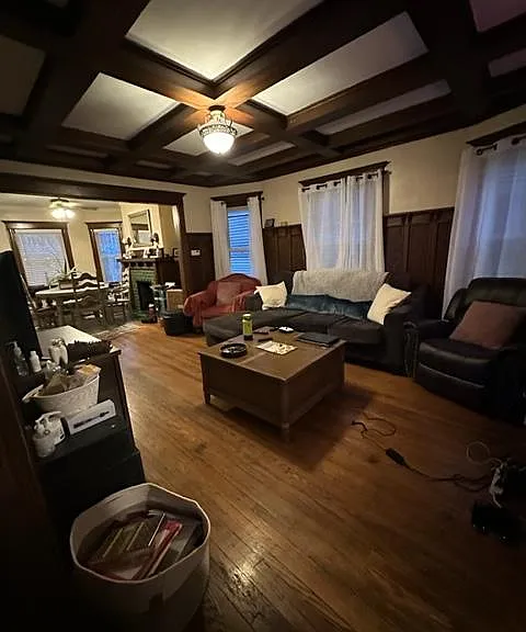 843 Potomac Ave #1 — Photo 6