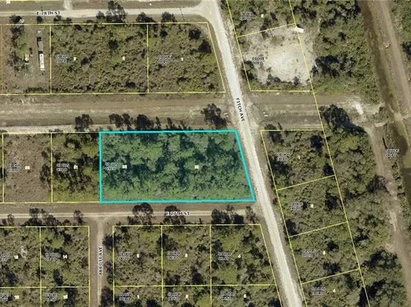 4239 E 27th ST, ALVA, FL 33920