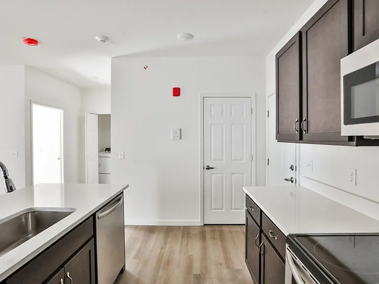 30 Pine Lane Apartments — Photo 28