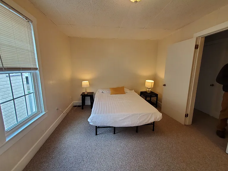 658 Grand St #101 — Photo 14