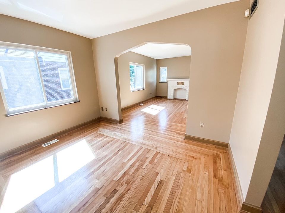 1st image of 6604 Buckingham Pl