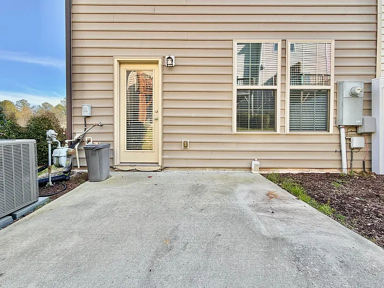 502 Timpson Ave — Photo 33