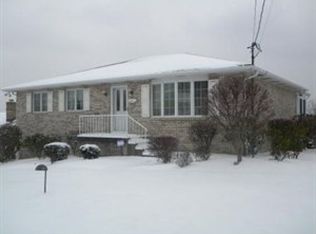 14342 Jane Clair Dr, North Huntingdon, PA 15642