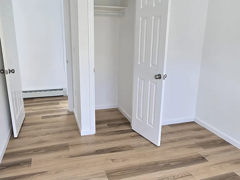 151 Nagle St #1 — Photo 11