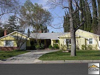 2nd image of 8735 Oak Park Ave