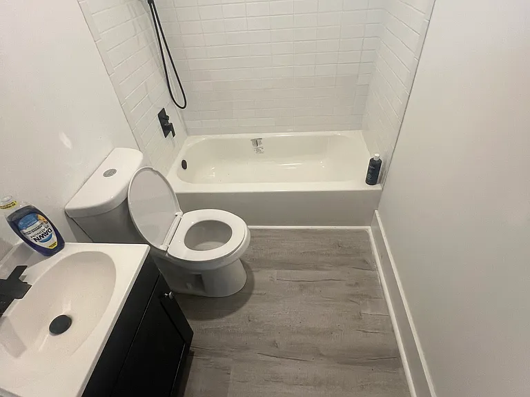 382 Caulder Ave — Photo 6
