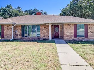 4617 Rockland Dr, Arlington, TX 76016
