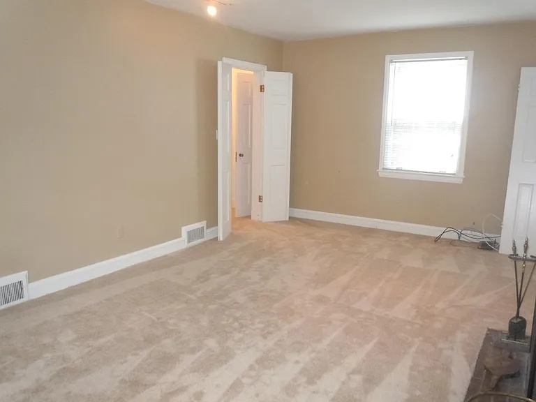 1801 Grace Church Rd — Photo 5